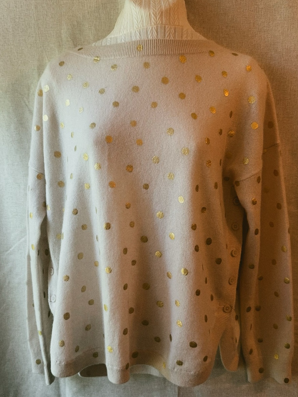 100% Cashmere Garnet Hill Cream Puff & Gold Dust Side Button Sweater M - Picture 4 of 10